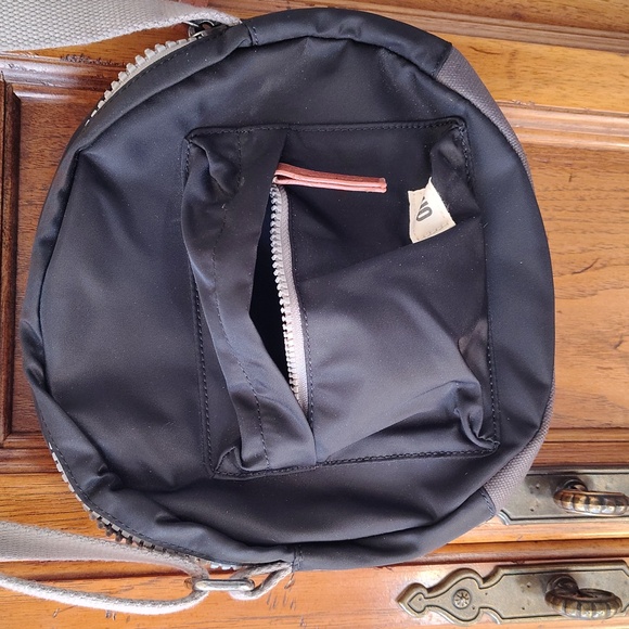 Black ORI Bag - Picture 2 of 4